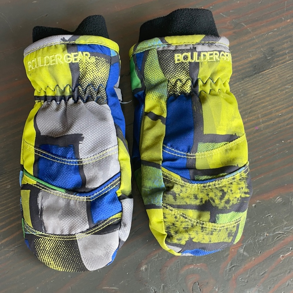 Boulder gear boys mittens
